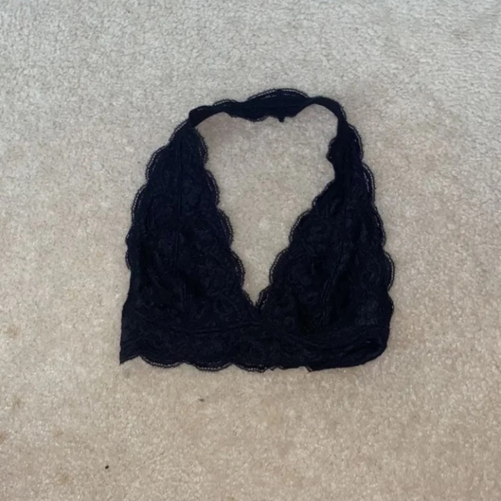 black bralette
